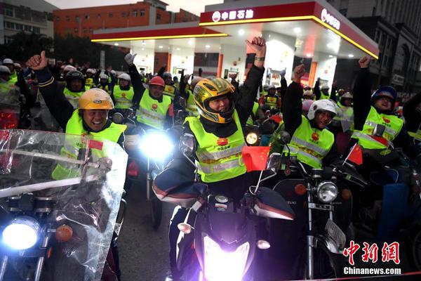 漫画老师作文450字左右