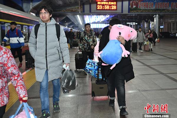 缘之空借兄妹情纠葛引发思索，为何对兄妹恋情描绘引争议？