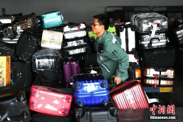 《海贼王第890集》在线观看