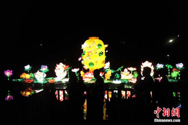 平凡职业造就世界最强小说漫画