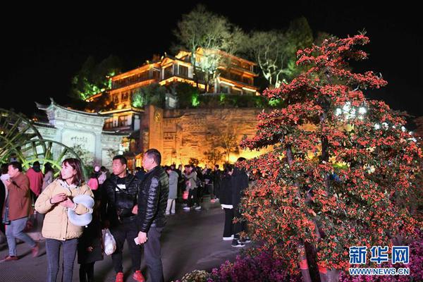 阅站漫画app最新版：免费搜索全网漫画，畅享多种便捷阅读体验