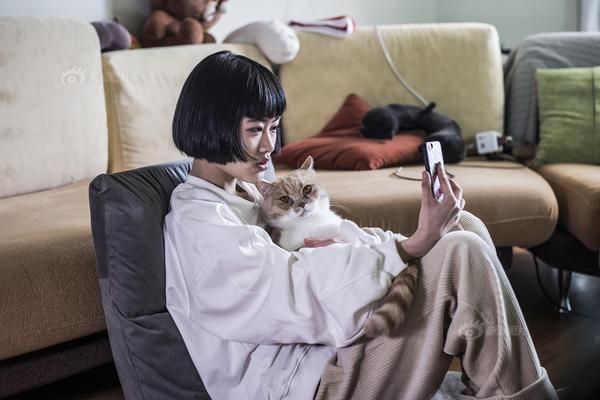 异世界搞笑冒险番为何吸引人？独特设定与反差角色是关键