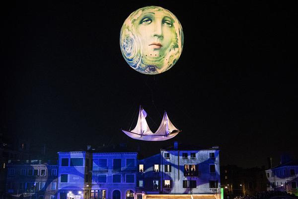 阅站漫画app最新版：免费搜索全网漫画，畅享多种便捷阅读体验