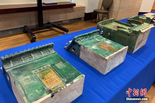 丑女重生成校园女神