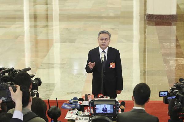 影视作品中万人迷反派为何更吸睛？如何塑造有魅力反派？