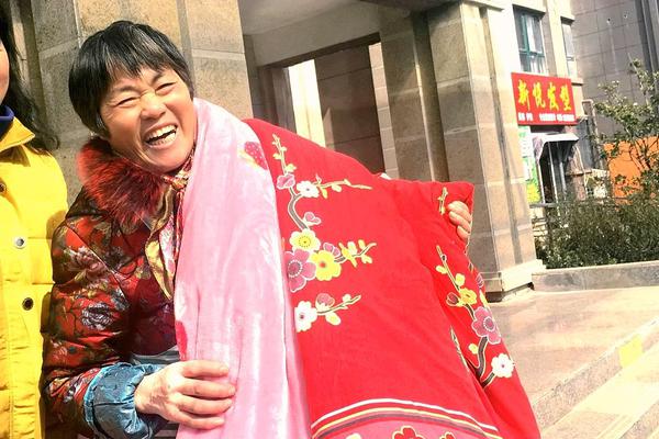 阅站漫画：资源丰富更新快，免费福利多，阅读体验超棒