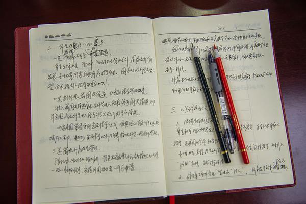 免费在线可阅读漫画成首选，却面临凯发k8国际首页登录的版权等难题待剖析？