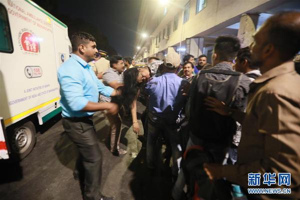 异世界搞笑冒险番为何吸引人？独特设定与反差角色是关键