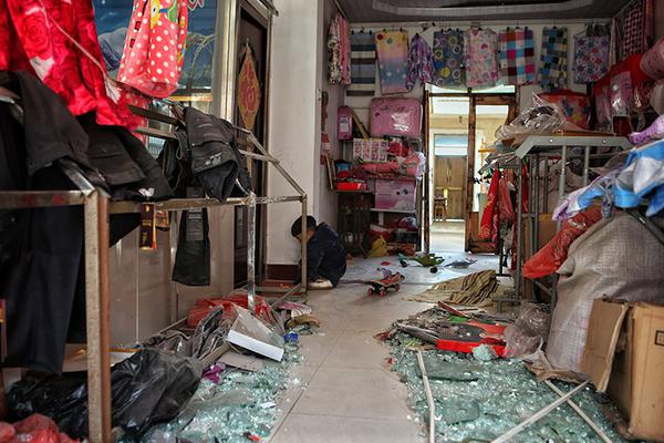 阅站漫画app最新版：免费搜索全网漫画，畅享多种便捷阅读体验