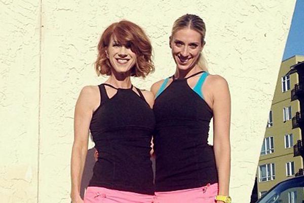 免费在线可阅读漫画成首选,却面临凯发k8国际首页登录的版权等难题待剖析?