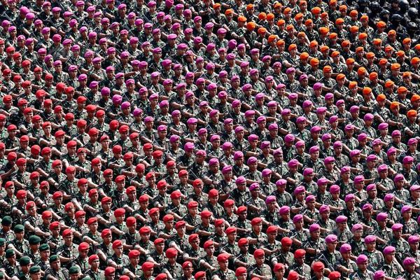 阅站漫画app最新版：免费搜索全网漫画，畅享多种便捷阅读体验