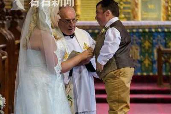 阅站漫画：资源丰富更新快，免费福利多，阅读体验超棒