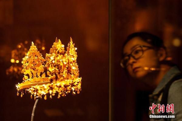 我身上有条龙莫南几个老婆