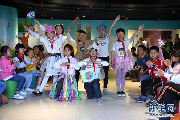 阅站漫画：资源丰富更新快，免费福利多，阅读体验超棒