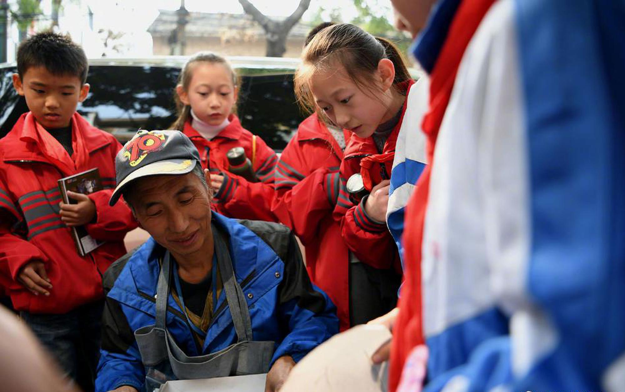 缘之空借兄妹情纠葛引发思索，为何对兄妹恋情描绘引争议？