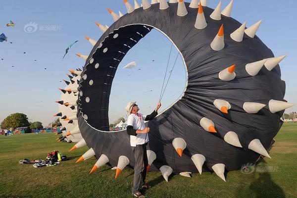 阅站漫画app最新版:免费搜索全网漫画,畅享多种便捷阅读体验