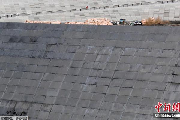 阅站漫画app最新版：免费搜索全网漫画，畅享多种便捷阅读体验