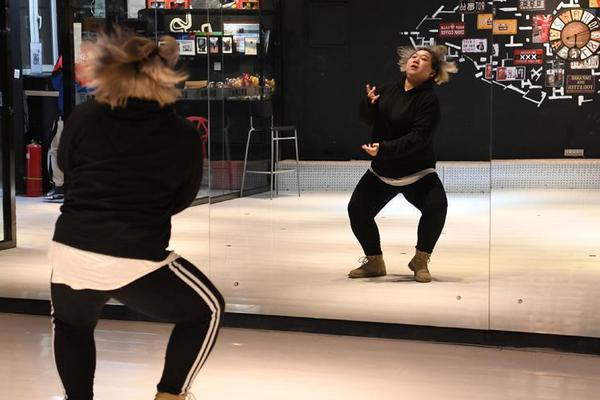 笔趣阁手机版：优质小说阅读软件，类型全且可自由查找