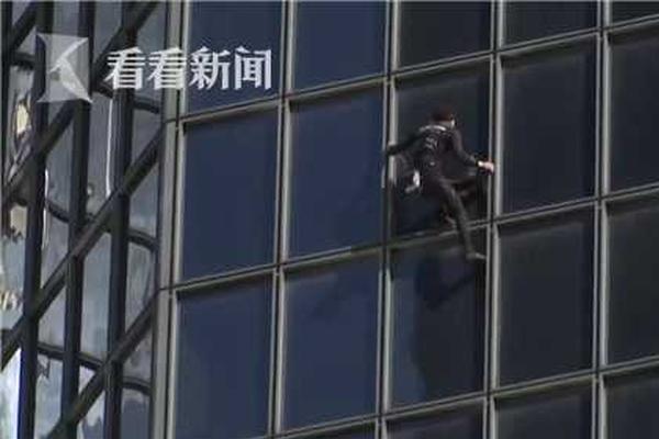 缘之空借兄妹情纠葛引发思索，为何对兄妹恋情描绘引争议？