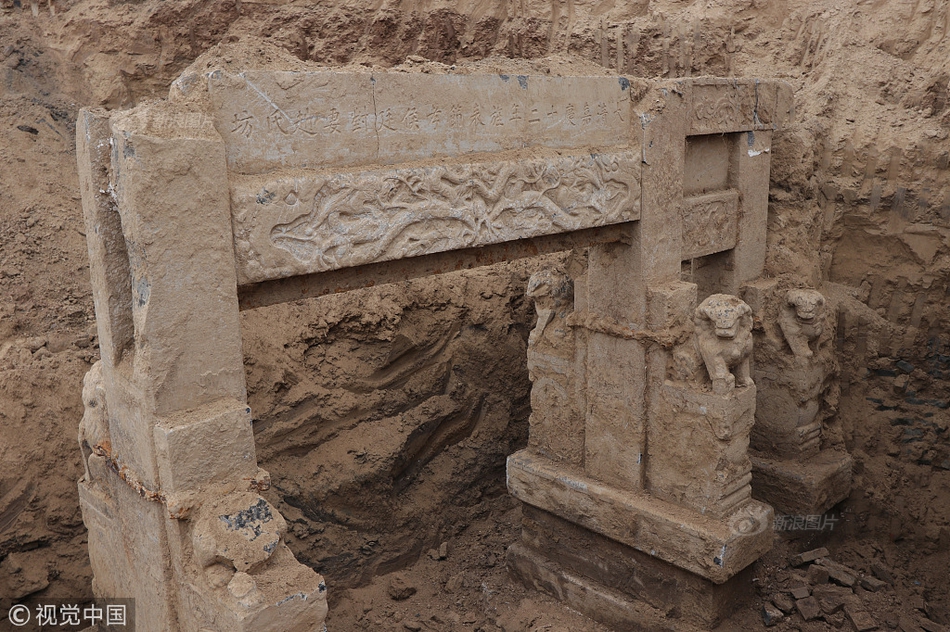 百炼成神免费漫画下载