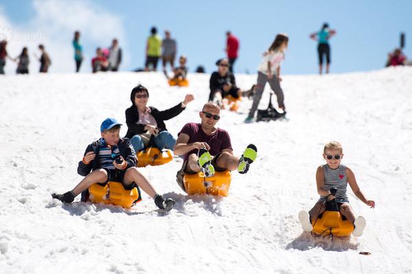 笔趣阁手机版：优质小说阅读软件，类型全且可自由查找