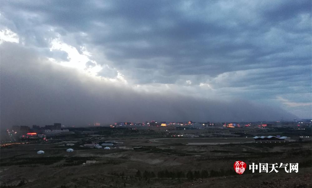 阅站漫画：资源丰富更新快，免费福利多，阅读体验超棒