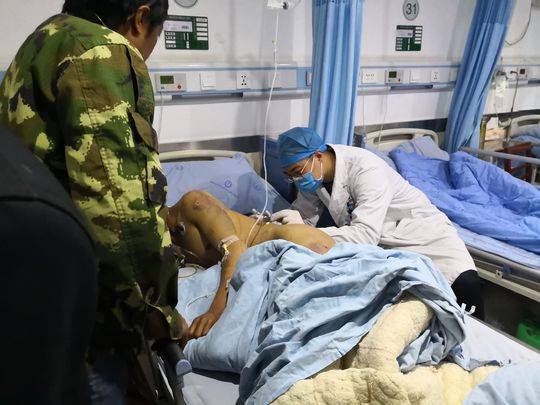 免费在线可阅读漫画成首选，却面临凯发k8国际首页登录的版权等难题待剖析？