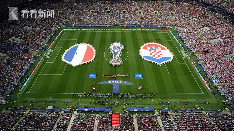 免费在线可阅读漫画成首选，却面临凯发k8国际首页登录的版权等难题待剖析？