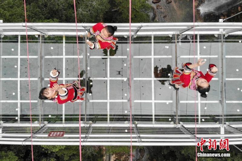 弱点漫画在线观看