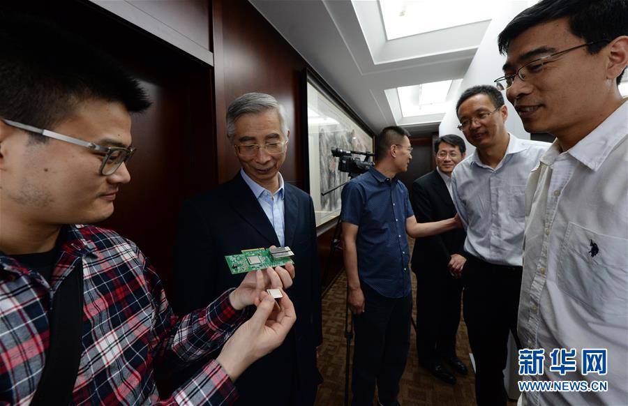 datealive 地铁逃生回归！biubiu免费加速，畅玩海量海内外精品手游