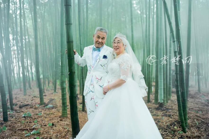 免费在线可阅读漫画成首选，却面临凯发k8国际首页登录的版权等难题待剖析？