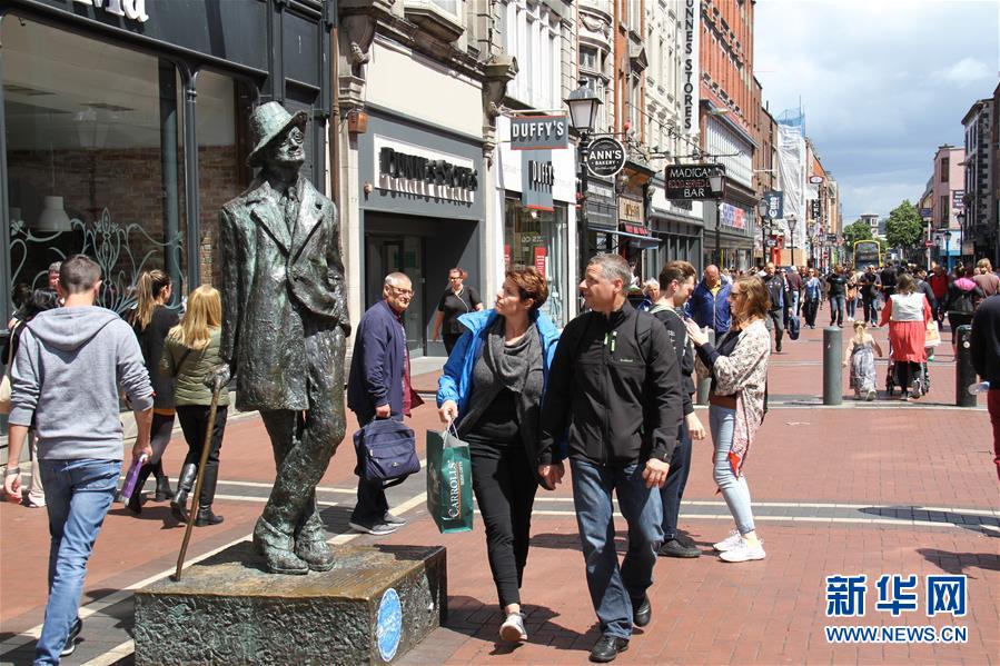 datealive 地铁逃生回归！biubiu免费加速，畅玩海量海内外精品手游