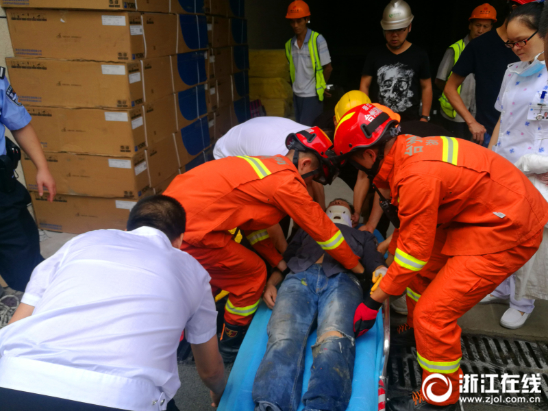 阅站漫画：资源丰富更新快，免费福利多，阅读体验超棒