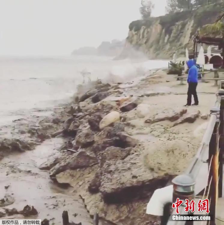 缘之空借兄妹情纠葛引发思索，为何对兄妹恋情描绘引争议？