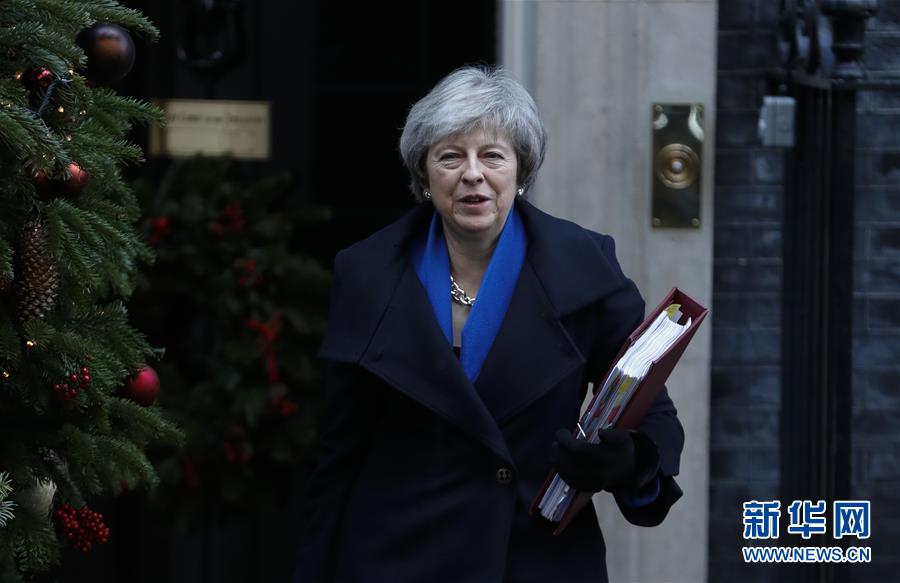 免费在线可阅读漫画成首选，却面临凯发k8国际首页登录的版权等难题待剖析？