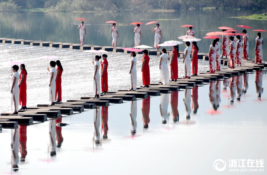 阅站漫画:资源丰富更新快,免费福利多,阅读体验超棒