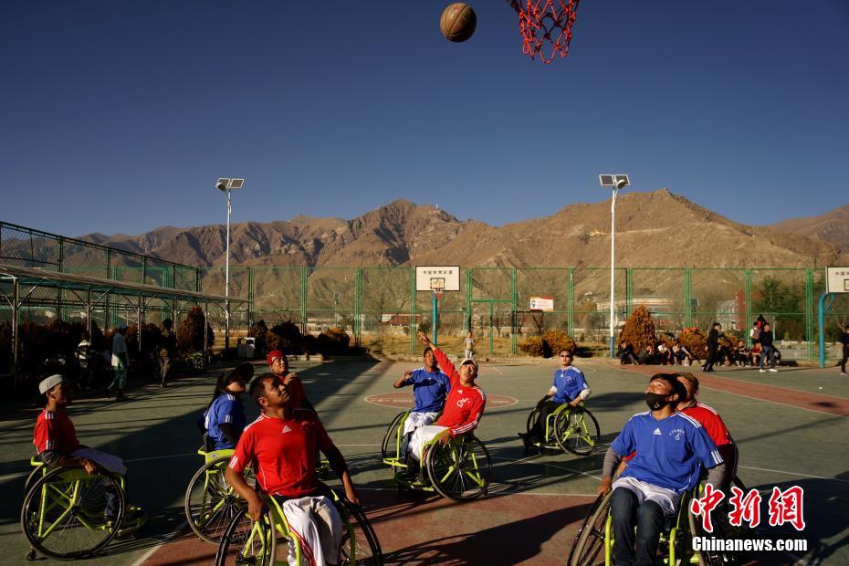 缘之空借兄妹情纠葛引发思索,为何对兄妹恋情描绘引争议?