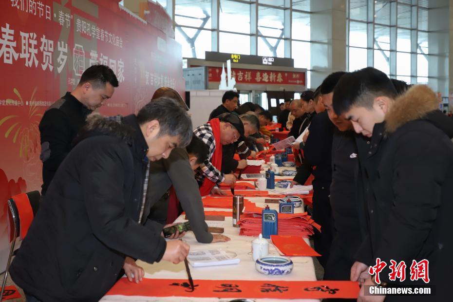 缘之空借兄妹情纠葛引发思索，为何对兄妹恋情描绘引争议？