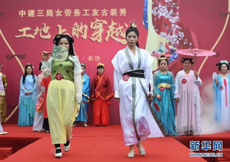 datealive 地铁逃生回归！biubiu免费加速，畅玩海量海内外精品手游