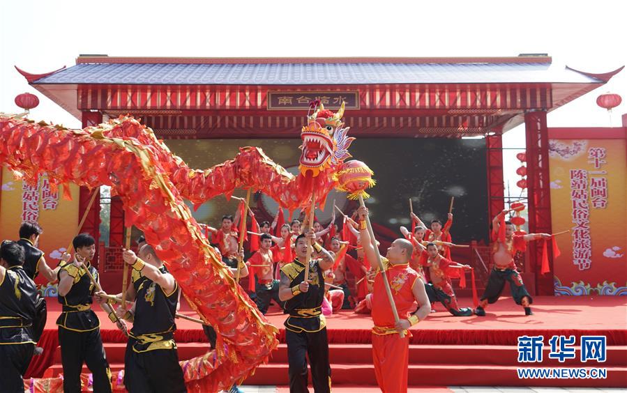 异世界搞笑冒险番为何吸引人？独特设定与反差角色是关键